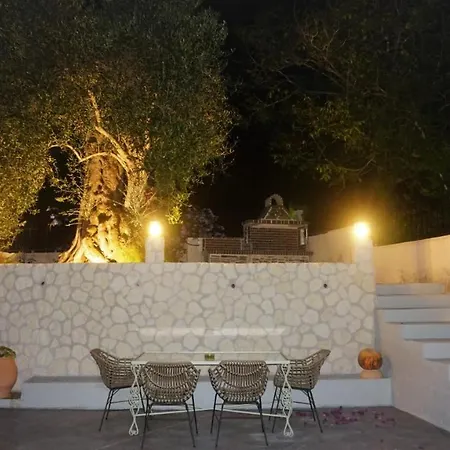 アパート Absolute Serenity In Corfu's Quiet Haven Kouspádhes
